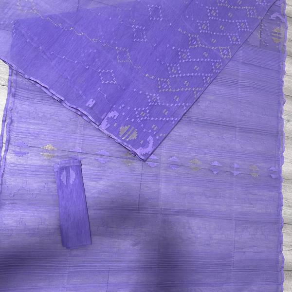 Exquisite Handwoven Lavender Dhakai Jamdani Saree